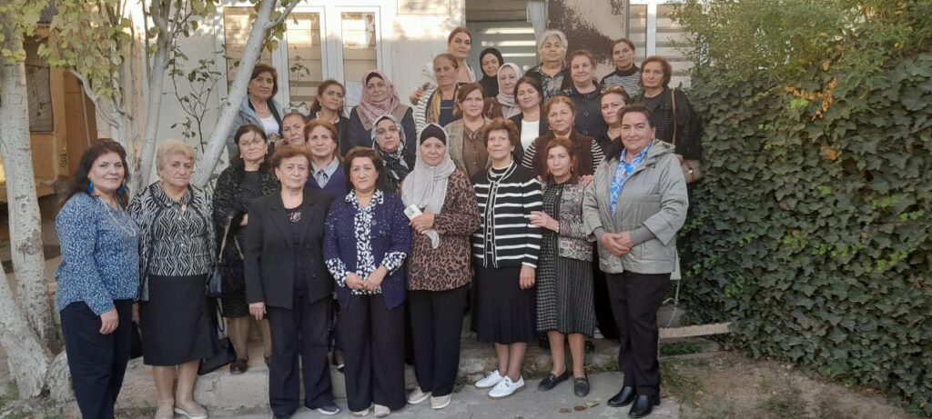 aa9274b4-9e14-4e90-a60f-385f0bbe9d71